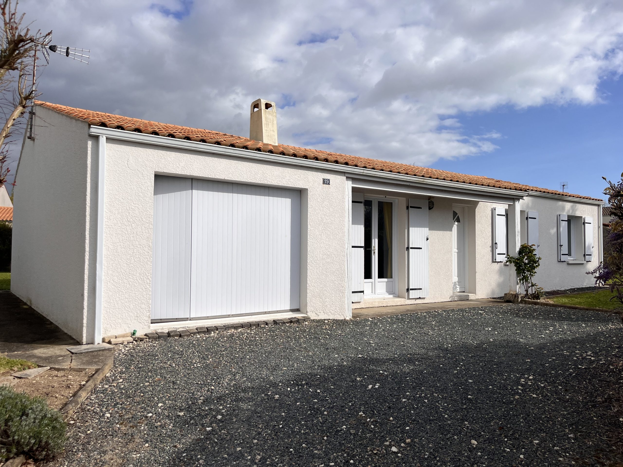 MEUBLE – Maison (94 m²) Nieul sur Mer